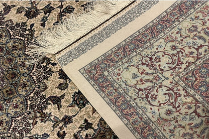 Double knotted Top quality silk Carpet Persian Qom