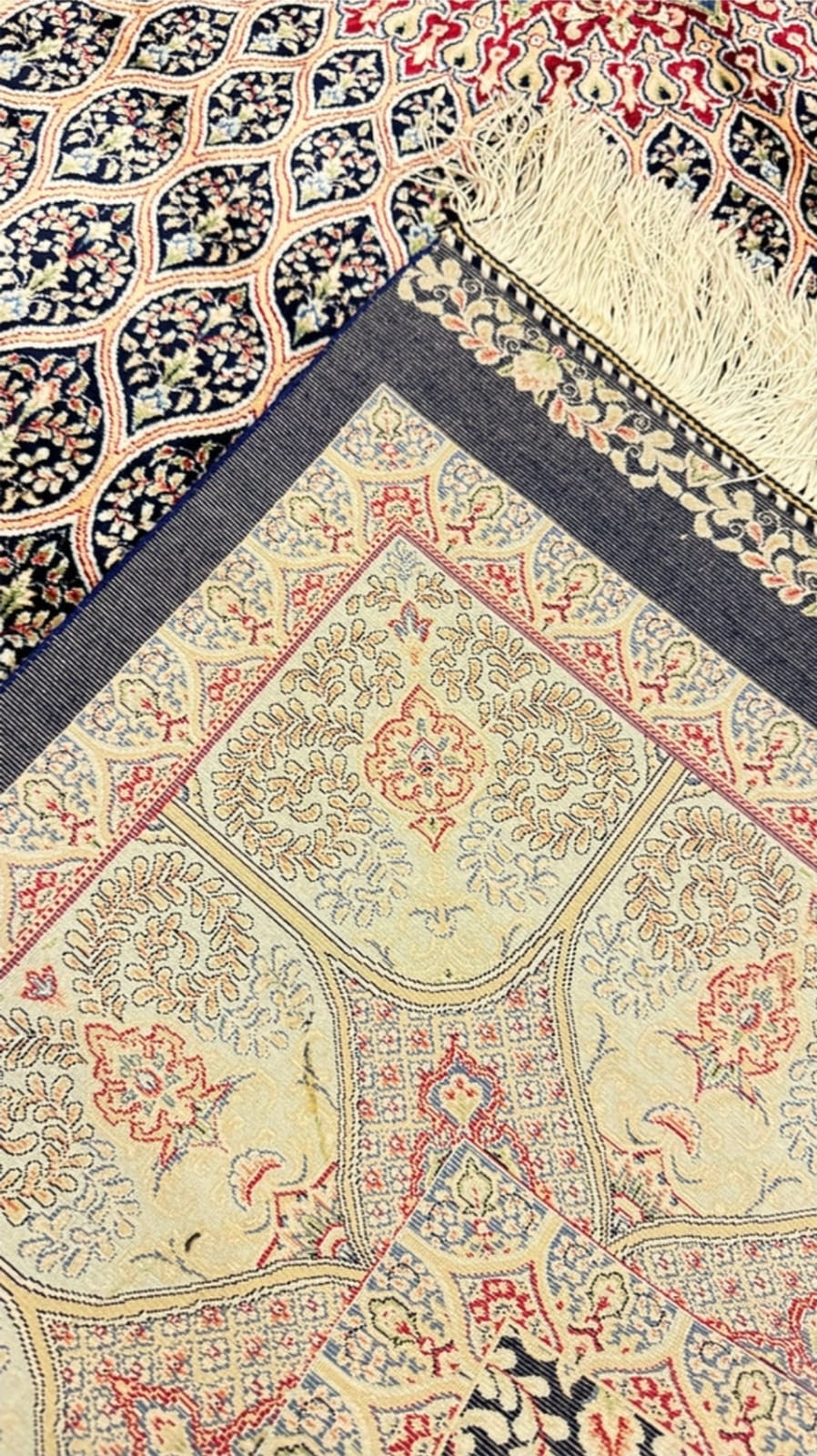 Persian Qom Double knotted Top quality silk Carpet